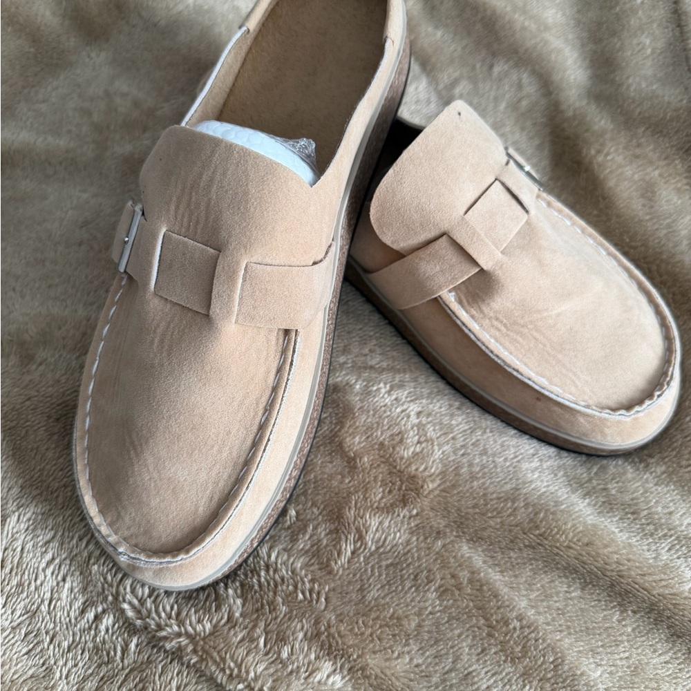 Womens Tan Loafers